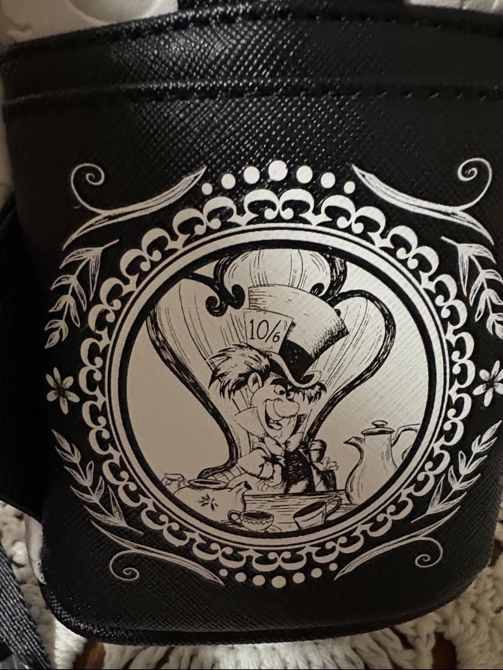 Loungefly Disney Alice in Wonderland Black & White Sketch Bag NWT - Picture 7 of 8